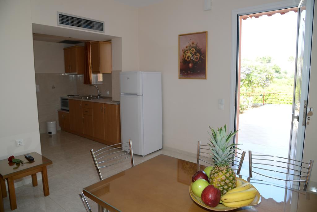 Maria'S Filoxenia Suites Drepano  Екстериор снимка
